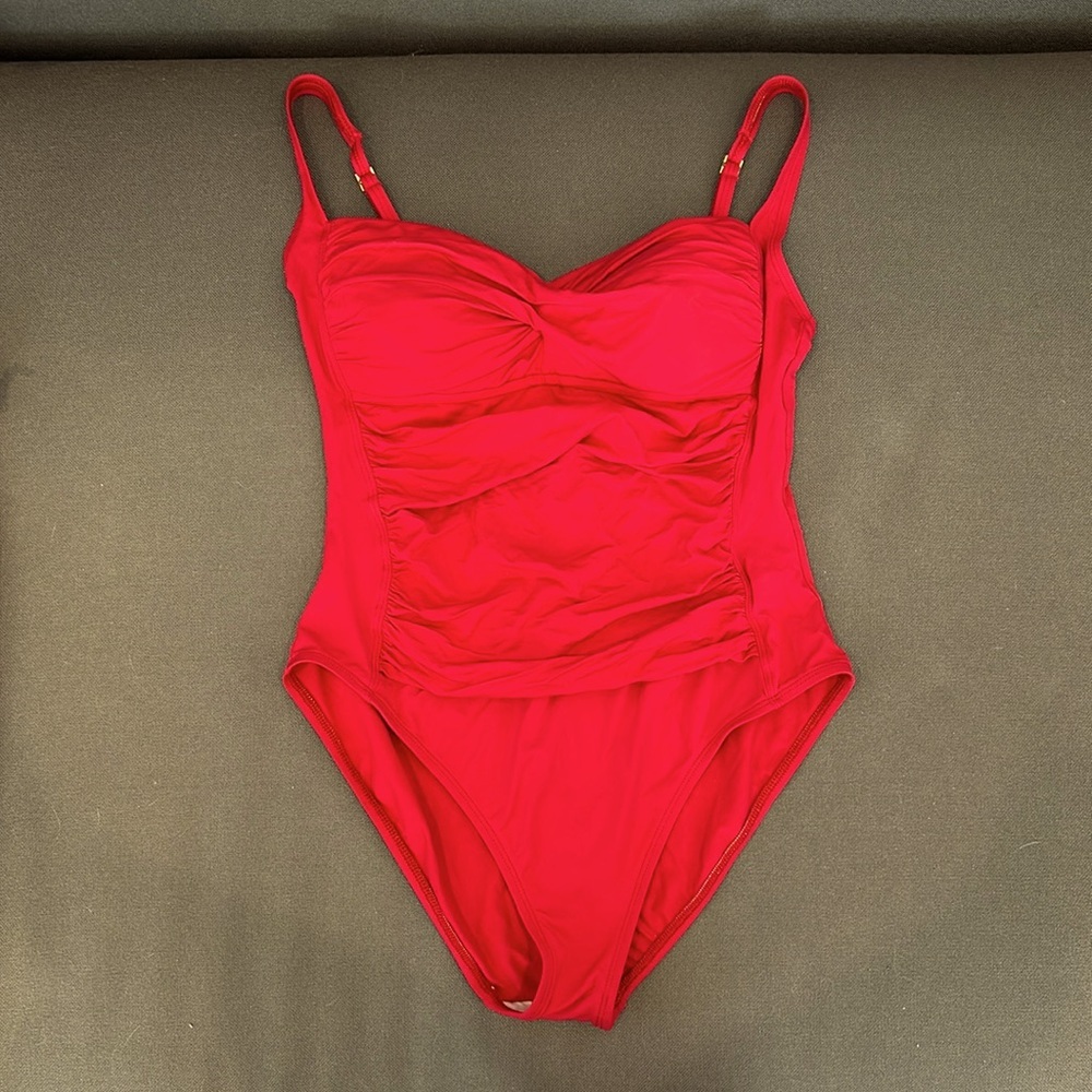 La Blanca Red Classic One Piece Swimsuit